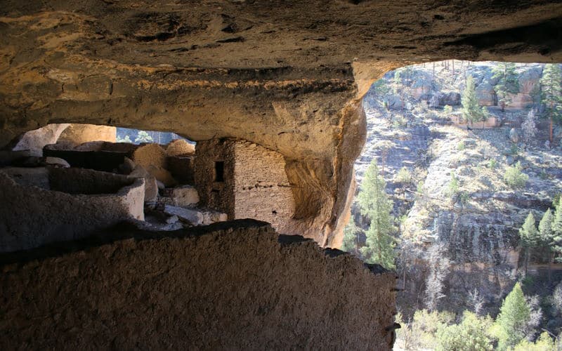Gila Cliff Dwellings in New Mexico